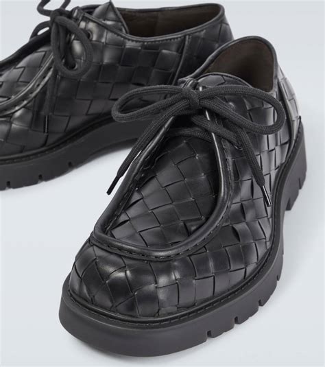 Premium Leather BOTTEGA VENETA Shoe